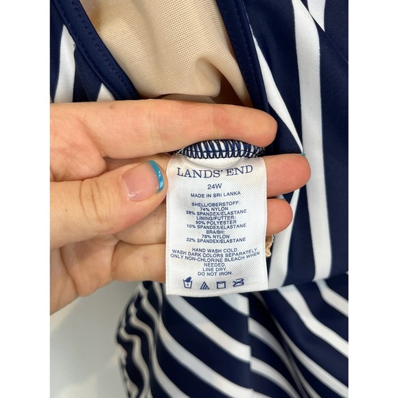 LANDS' END Tugless Tank One Piece Swimsuit Bright Sapphire Stripe Blue 24W Plus - Picture 5 of 6